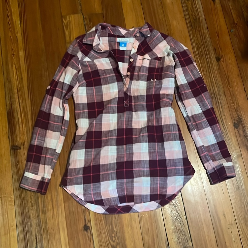 Columbia long sleeve shirt, extra small, pink, purple, and white